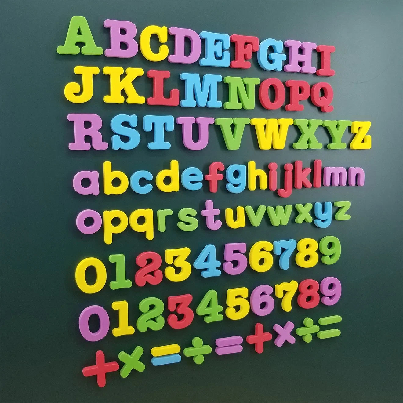 Set de Letras y Números Magnéticos – Juego Educativo para Aprender Jugando