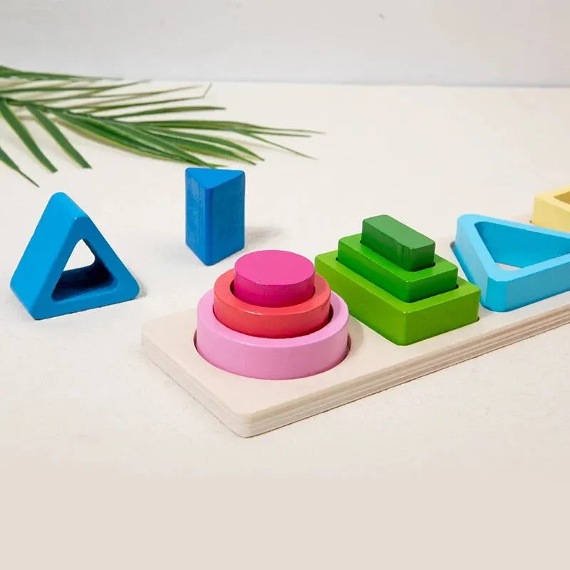 Clasificador de Madera Montessori – Formas, Colores y Coordinación Motora