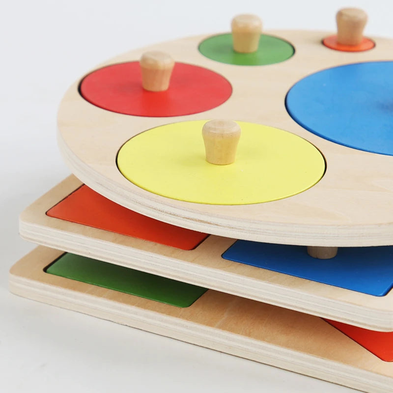 Tablero Sensorial Montessori – Formas y Colores para Estimulación Cognitiva y Motricidad Fina